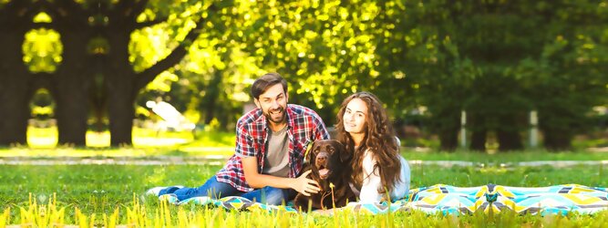 Pauschalreisen - Reiseangebote für Ferienwohnungen und Ferienhäuser mit Hund buchen. Urlaub für Hundebesitzer in hundefreundlichen Unterkünften finden